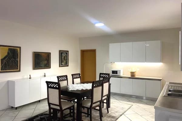 🏡 Jepet me qira Apartament 2+1+2 – prane Shkolles se Kuqe - Miniaturë 3