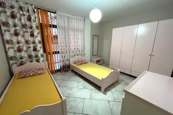 🏡 Jepet me qira Apartament 2+1+2 – prane Shkolles se Kuqe - Miniaturë 7