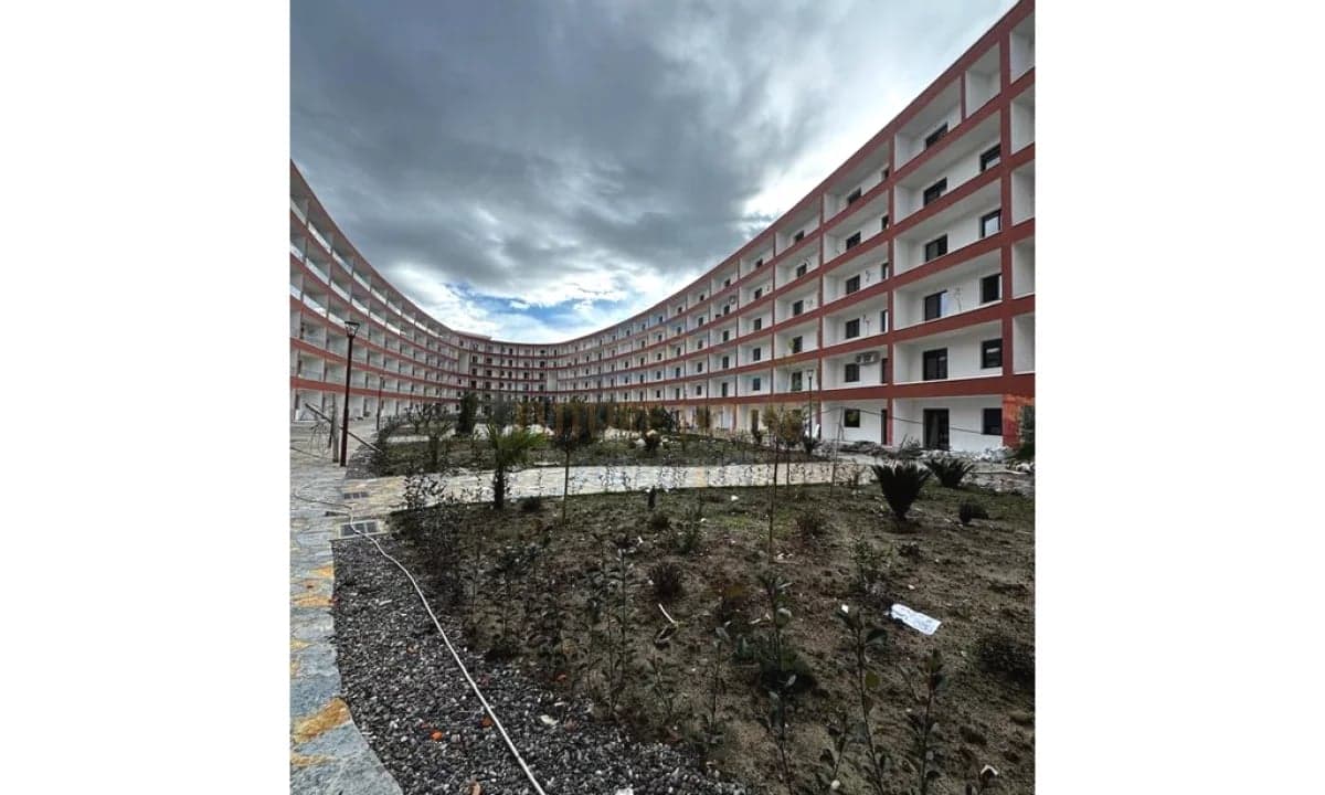 Shitet, Garsoniere, Kompleksi Eon, Durres. - Miniaturë 1