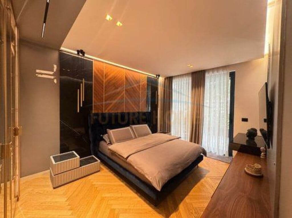 Shitet, Vilë e Bashkangjitur, "San Pietro Residence", Gjiri I Lalzit — Miniaturë 3