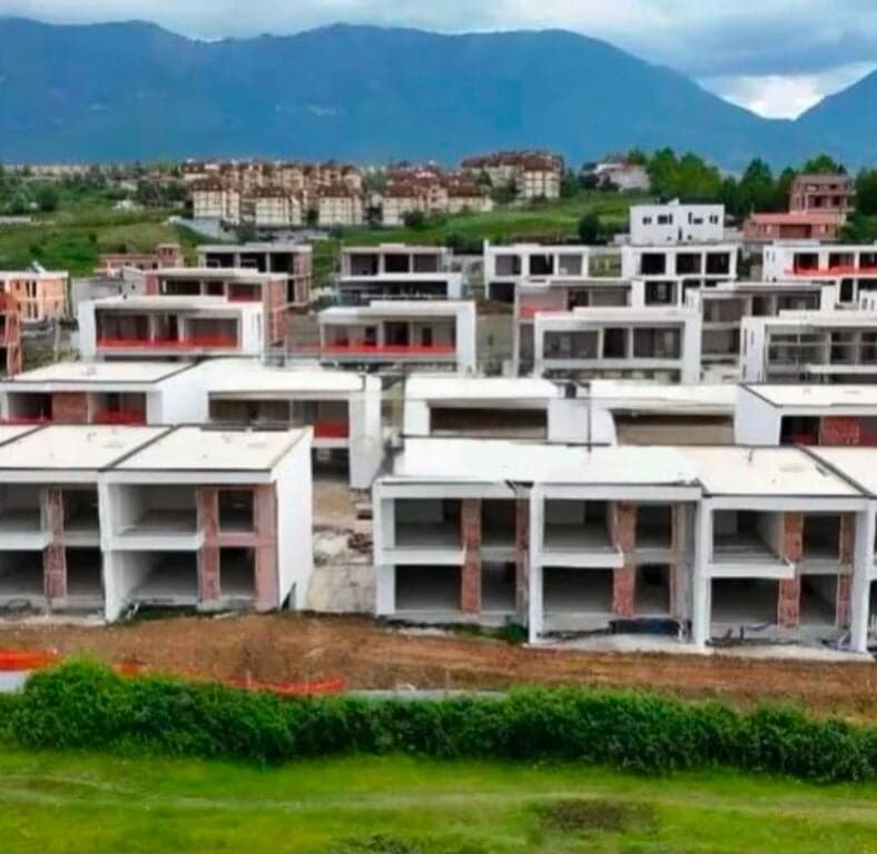 🏡 SHITET VILË E BASHKANGJITUR ME PISHINË | REZIDENCA “SIAR” — Miniaturë 4