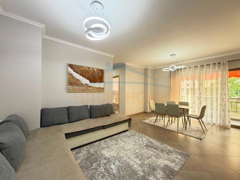 Shitet, Apartament 2+1+2, Yzberisht . Capital72652 — Foto 1