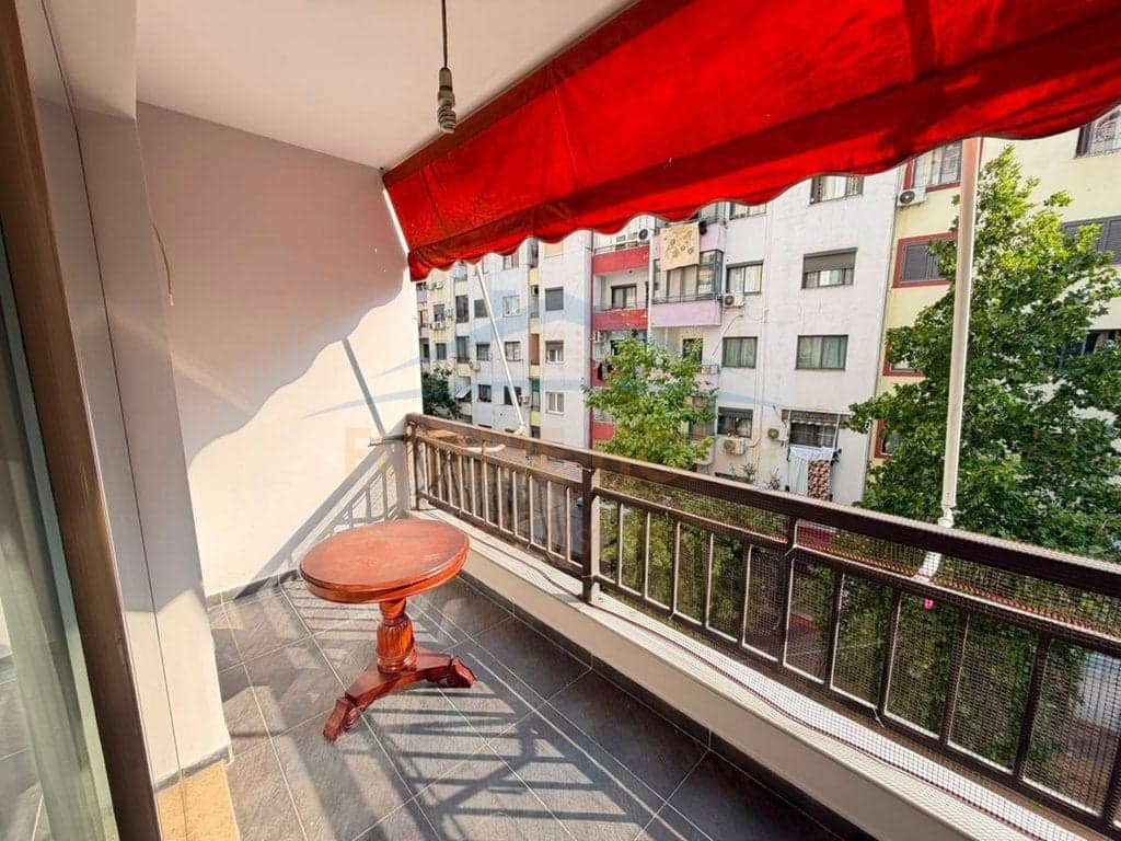 Shitet, Apartament 2+1+2, Yzberisht . Capital72652 — Miniaturë 5
