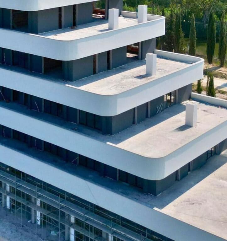 SHITET apartament 1+1+parkim Rezidenca Turqouise Marine, Hamallaj, Gjiri Lalzit — Miniaturë 5