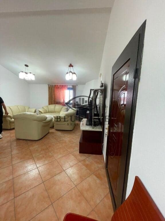 Apartament 2+1+2 Në Shitje në Spitallë, Fabrika Teuta, Durrës! — Miniaturë 4