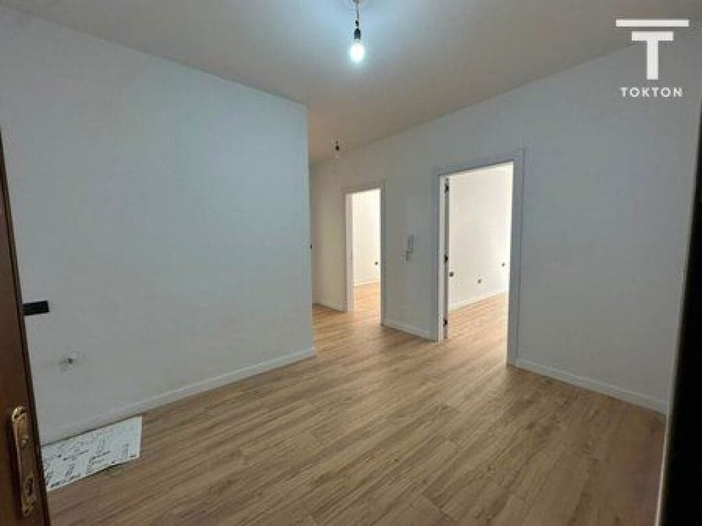 SHITET, APARTAMENT 2+1, DON BOSKO, TIRANË — Miniaturë 2