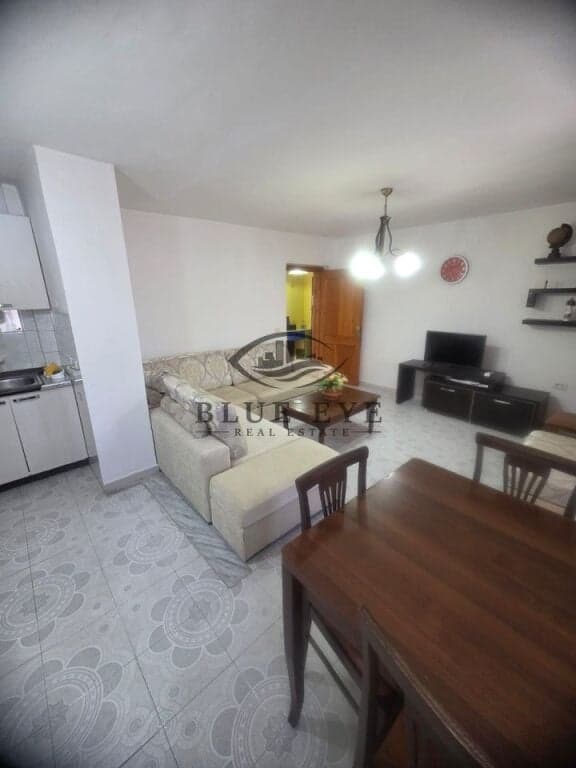 Apartament 1+1 Shitje prane Spitalit, Durrës! — Miniaturë 2