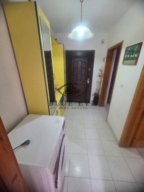 Apartament 1+1 Shitje prane Spitalit, Durrës! — Miniaturë 3