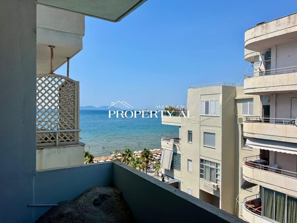 Apartament 1+1 me pamje anësore nga deti në vijën e parë të Lungomares – Vlorë — Miniaturë 5