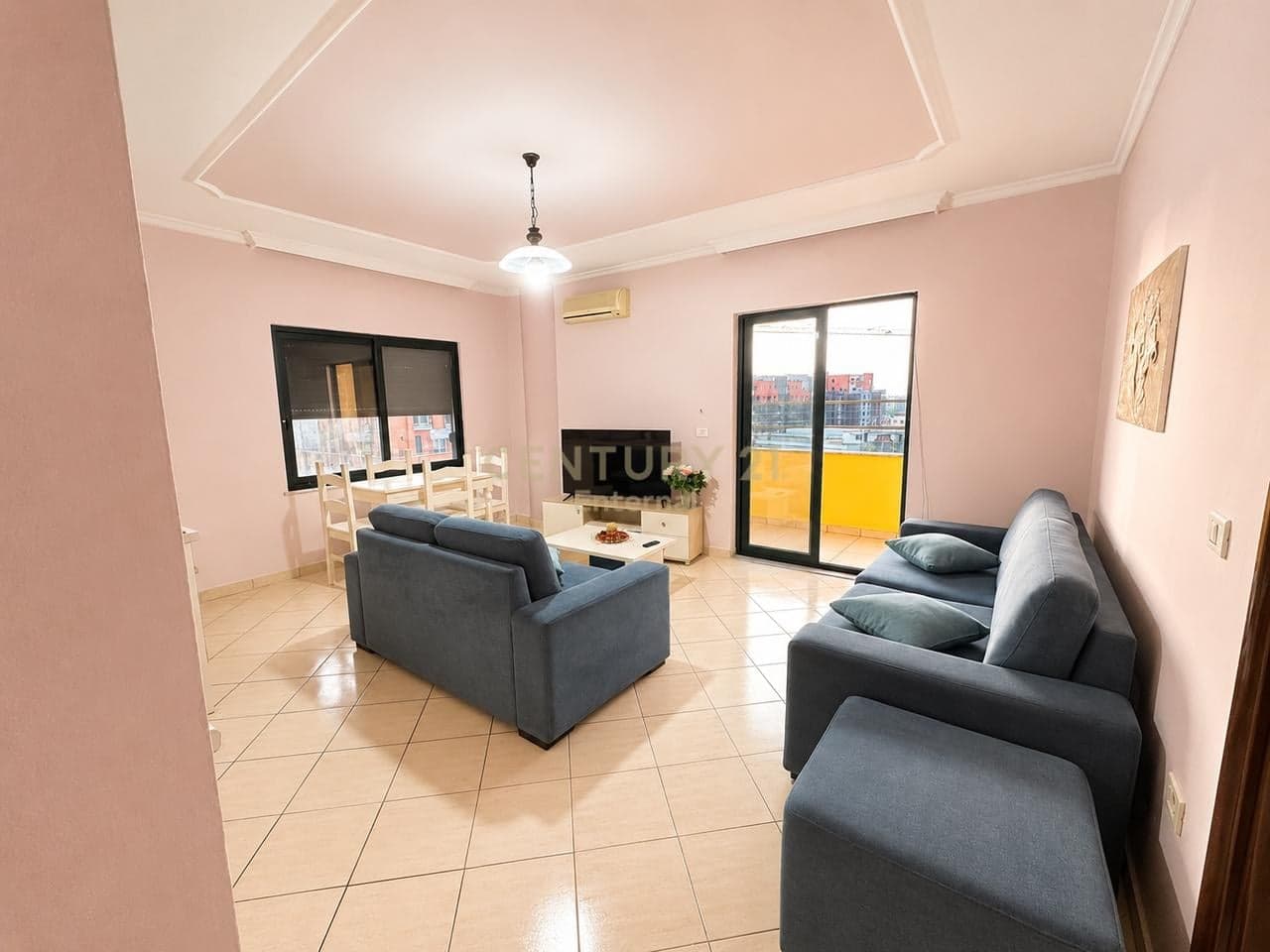 21 Dhjetori - Shitet 1+1 80m2 Kati i 9 Me Ashensor Dhe Mundesi Ndarje Ne 2+1 — Miniaturë 2