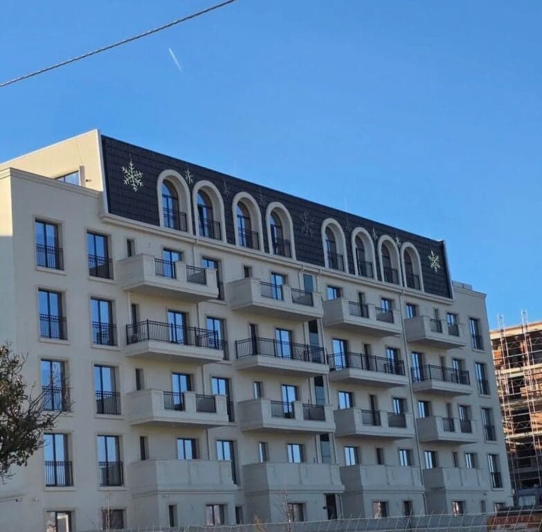 APARTAMENT NE SHITJE 1+1 TIRANA CIELO TEG — Foto 1