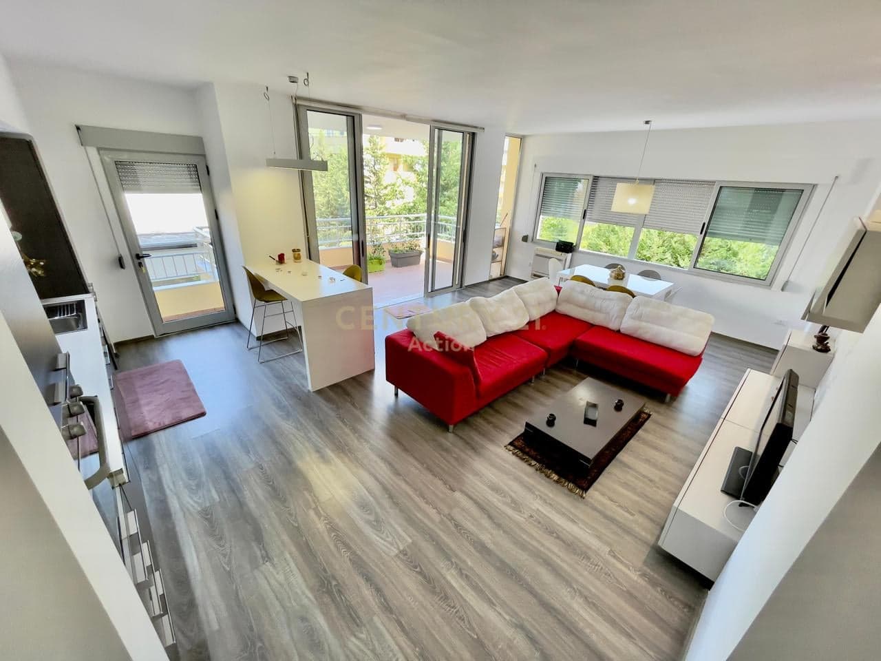 🏡 QIRA, APARTAMENT 2+1+2 me POST PARKIMI, LIQENI THATË‼️ — Foto 1