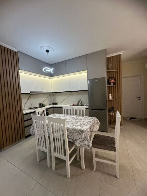 🏡 APARTAMENT 2+1 ME QIRA AFATGJATË – CHIC HOTEL — Foto 1