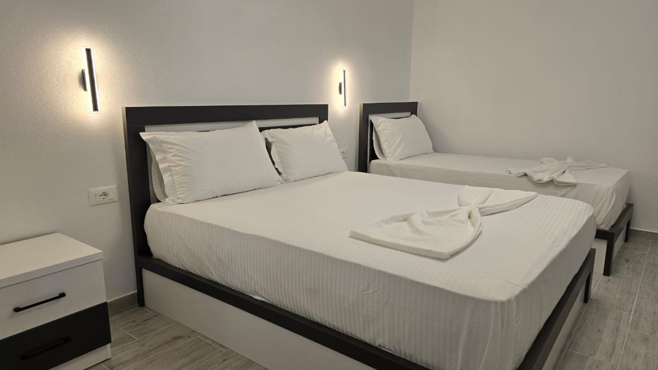 Garsoniere - Miniaturë 6